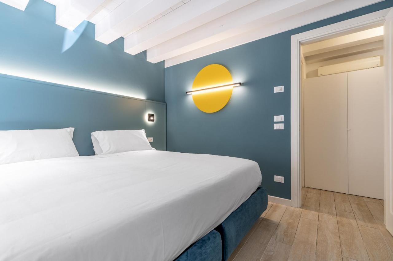 Ca' San Carlo Residence By Wonderful Italy เวนิส ภายนอก รูปภาพ
