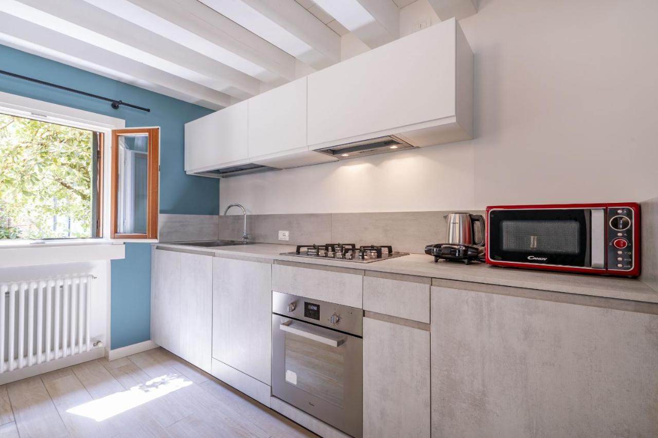 Ca' San Carlo Residence By Wonderful Italy เวนิส ภายนอก รูปภาพ