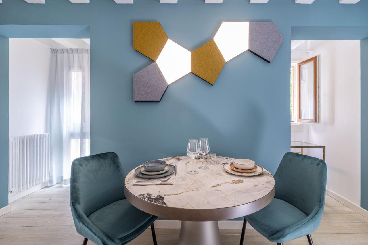 Ca' San Carlo Residence By Wonderful Italy เวนิส ภายนอก รูปภาพ