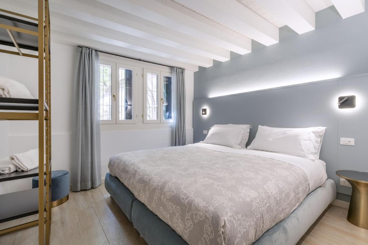 Ca' San Carlo Residence By Wonderful Italy เวนิส ภายนอก รูปภาพ