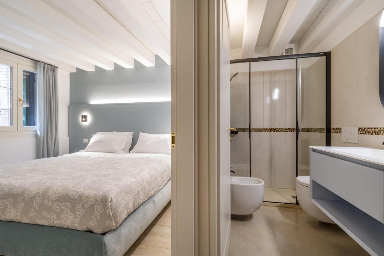Ca' San Carlo Residence By Wonderful Italy เวนิส ภายนอก รูปภาพ