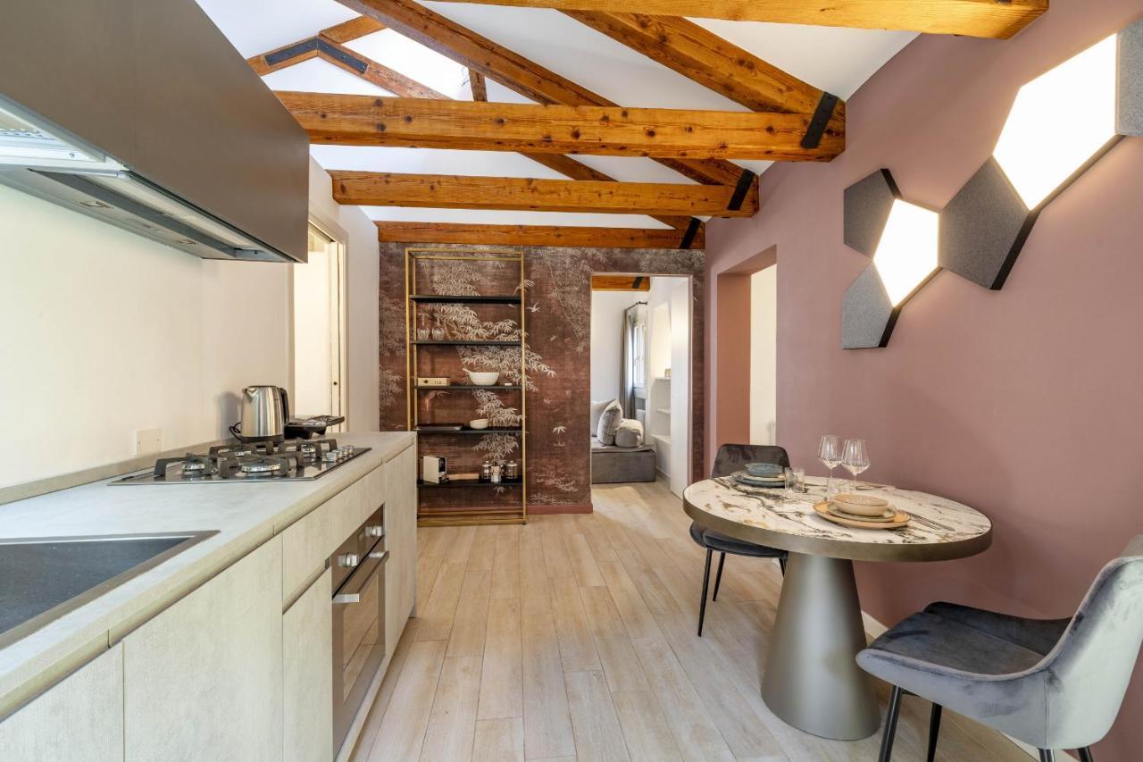 Ca' San Carlo Residence By Wonderful Italy เวนิส ภายนอก รูปภาพ